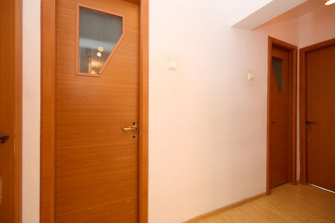 Apartament 4 Camere Decomandat | Craiovei | 3 Balcoane | Parcare — fotografia 15