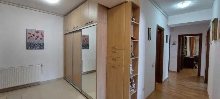 Vand apartament deosebit, Baneasa, zona Ioan Ionescu de la Brad. — fotografia 3
