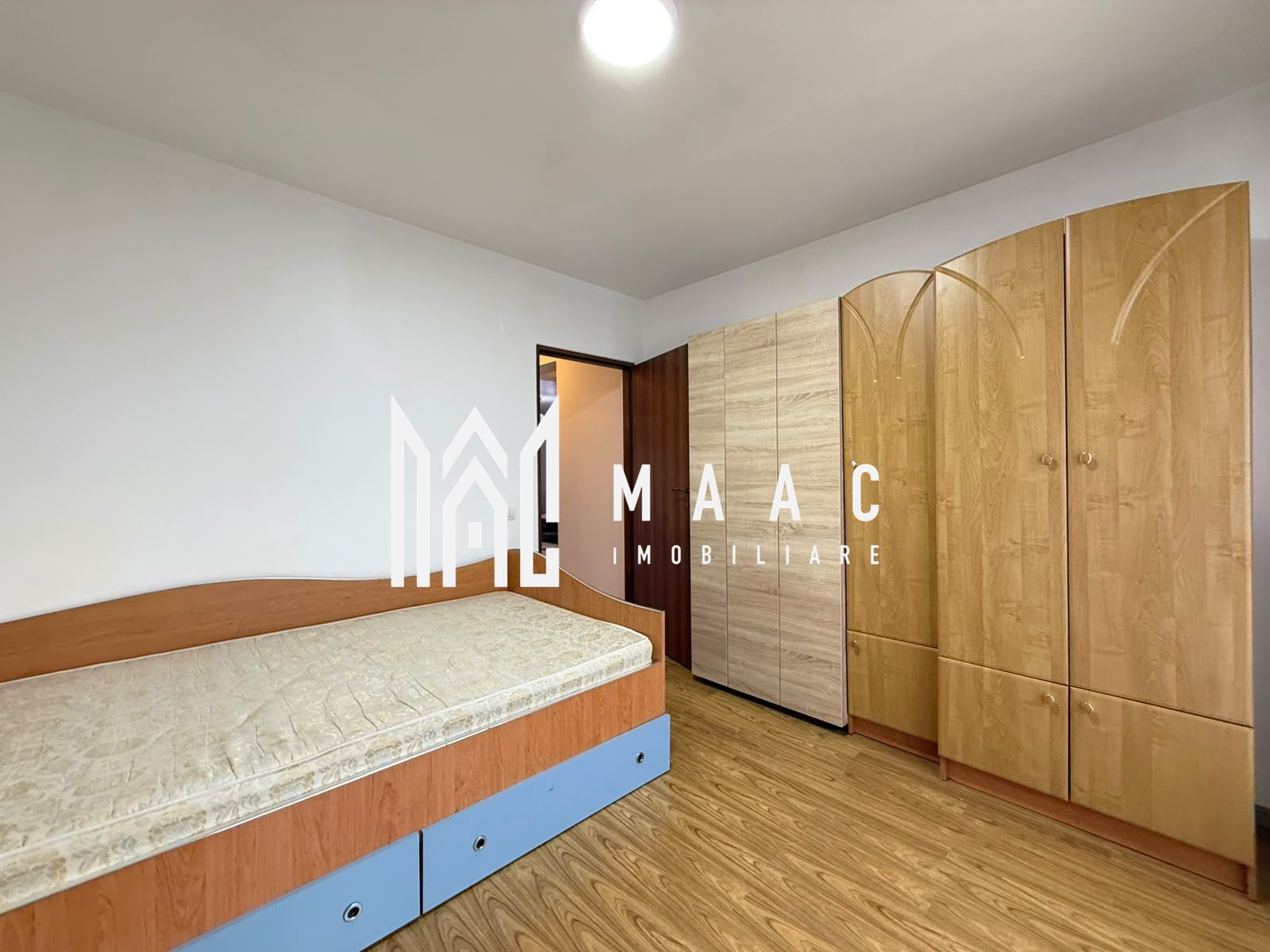 Apartament 3 camere | Etaj 2 | Decomandat | Terasa | Parcare — fotografia 16