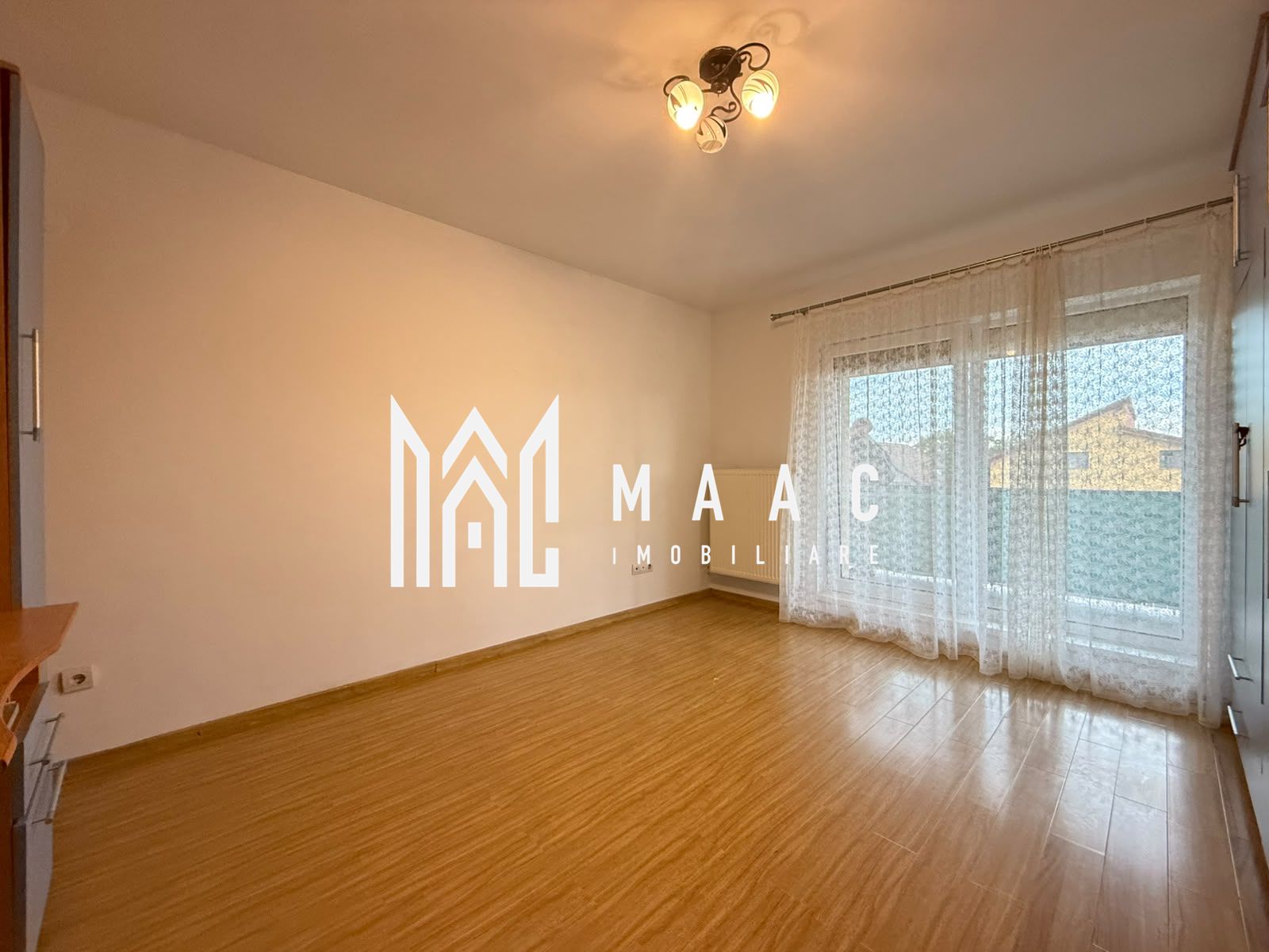 Apartament 3 camere | Etaj 2 | Decomandat | Terasa | Parcare — fotografia 5