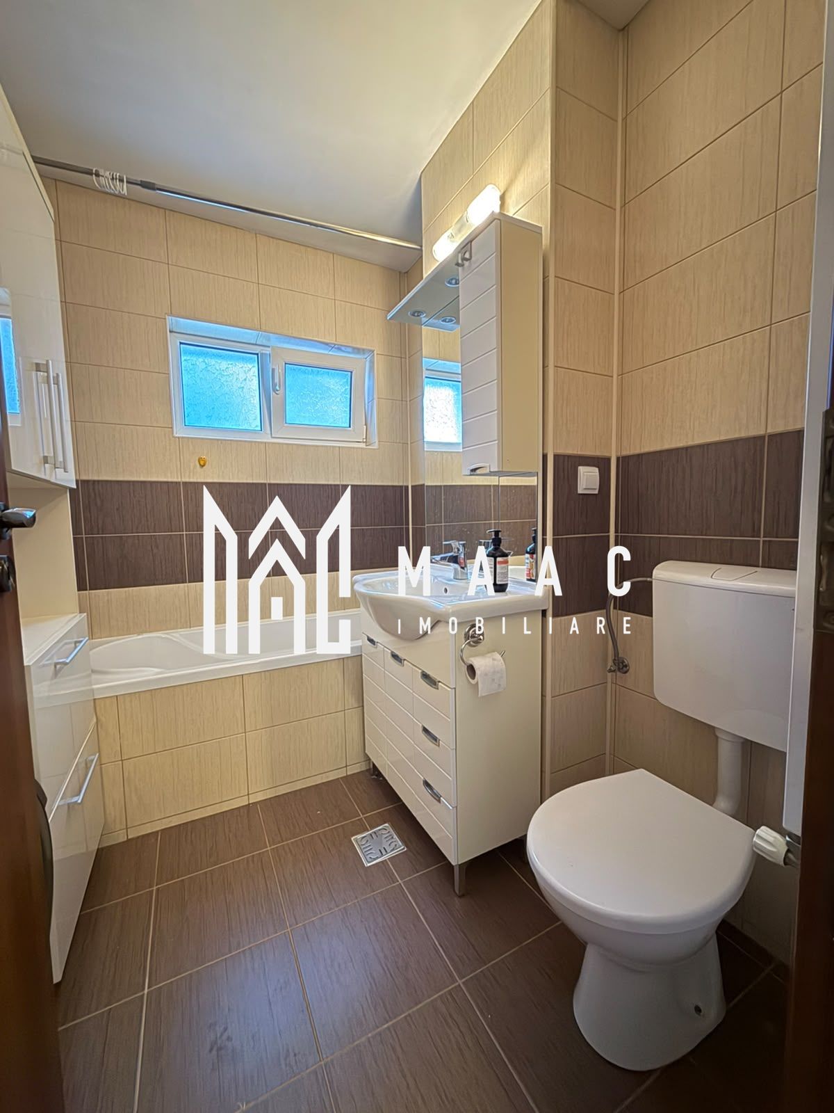 Apartament 3 camere | Etaj 2 | Decomandat | Terasa | Parcare — fotografia 7