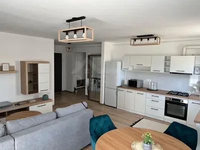 Inchiriez apartament Maurer
