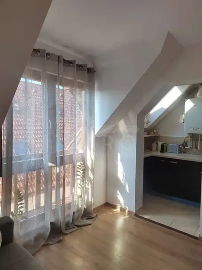 🏡 DE ÎNCHIRIAT | APARTAMENT TIP PENTHOUSE – ELEGANȚĂ ȘI CONFORT!