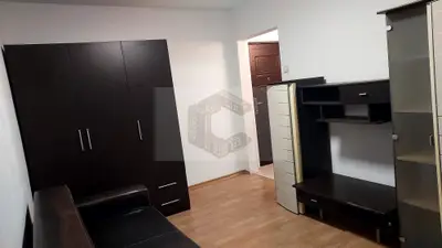 Garsonieră cu balcon, etajul 1, zona Buziașului