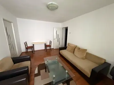 Apartament 2 camere de inchiriat, etaj 1 - zona Cetate
