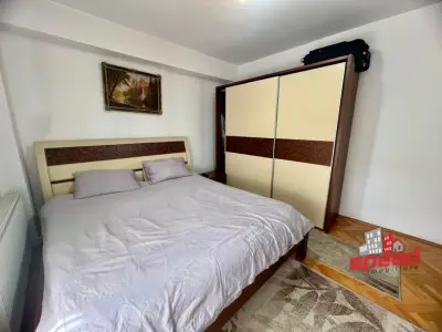 De vânzare apartament 3 camere în Târgu Mureș - Dâmbu Pietros