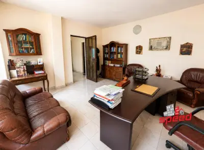 Birou 60 mp de vânzare în Târgu Mureș
