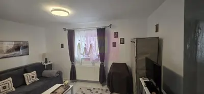 Garsoniera de vanzare in Sinaia – zona Spital