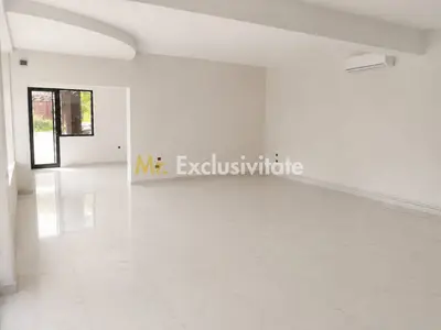 DE INCHIRIAT - renovat - parter - stradal