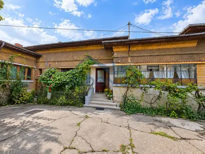 Casă de închiriat în Ploiești – 3 camere – 100 mp