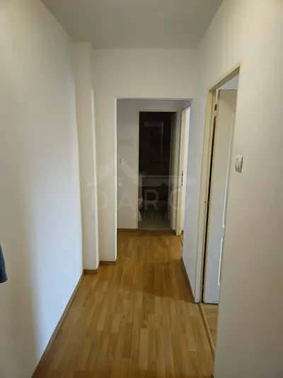 Apartament de vânzare cu 2 camere zona Tudor