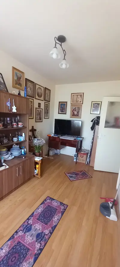 Apartament 3 camere de vânzare – Zona Clinica Haller, Zalău