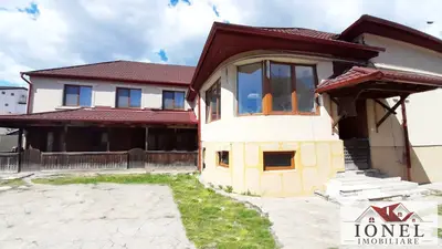 Casa pretabila 2 familii de vanzare in Alba Iulia