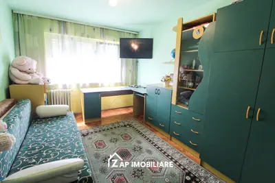 Dâmbul Pietros - Bulevardul 1848 - Ap 2 Camere Decomandat - Hol Pătrat