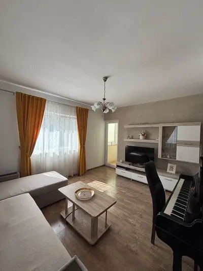 Apartament 3 cam. Braytim 630 eur