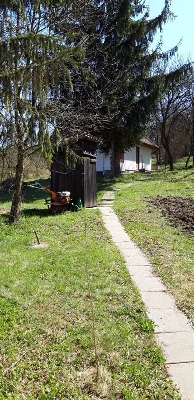 Teren i.v. cu toate utilitatile in Sacareni, S=1500 m2.