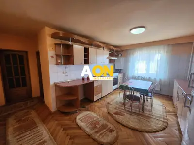 De inchiriat apartament 2 camere, etaj intermediar, zona Sub Stadion