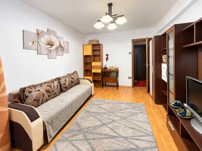 Apartament 2 camere de vânzare – str. Mitropoliei, etaj 1, 44,3 mp utili