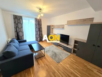Apartament cu 2 Camere, Decomandat, Complet Mobilat, Zona Cetate