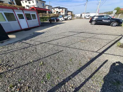 Parc Auto cu birou,garaj,1000mp teren cu deschidere la E60