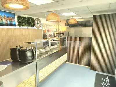 AFACERE FAST FOOD LA CHEIE | ECHIPATĂ COMPLET | 18.000 €