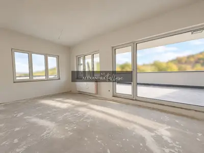 Apartament 3 camere, 2 bai, 67 mp+ terasa 84 mp, garaj