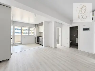 Apartament 2 camere de vânzare în 81 Residence