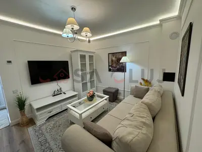 Casă 100mp + curte 110mp, renovată, zonă premium Gruia – aproape de 7 Străzi
