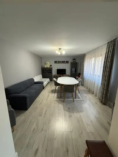 Casa 4 camere, Zona Centru