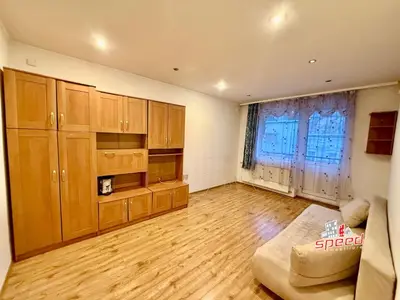 De vânzare apartament cu 2 camere în Tg Mureş - Semicentral