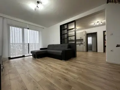 Apartament 4 camere,2băi,bloc NOU,1 parcare,zona 7 Noiembrie