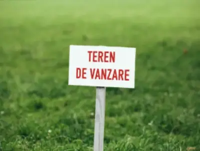 Vanzare teren, str. Crasnei