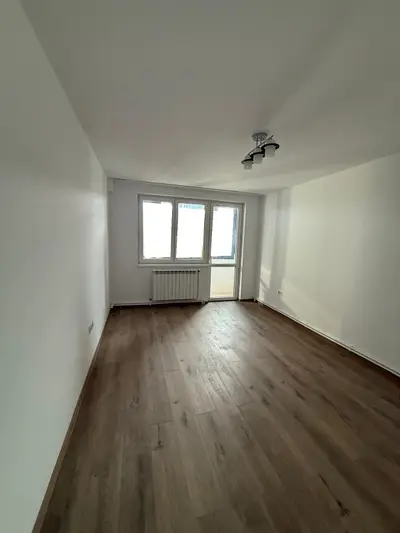 Apartament 3 camere, Zona Centru