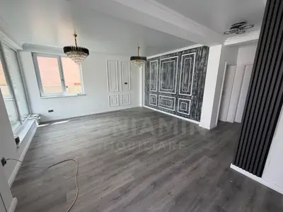 Casa 3 dormitoare-3 bai-Bariera Valcii-Moderna-toate utilitatile