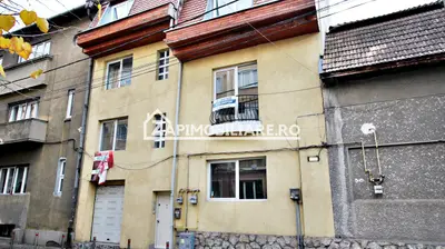 Casă / Spatiu birouri 10 camere , 222 mp utili,zona Central