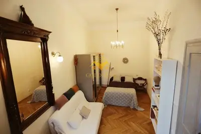 1 camera, UltraCentral, Piața Mihai Viteazu, UMF, UBB, UTCN