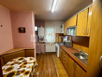 Apartament 3 camere central Simeria et4