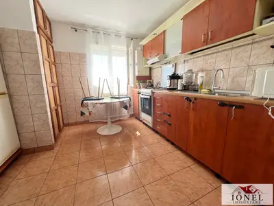 Apartament doua camere de vanzare in Alba Iulia, Cetate