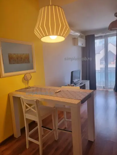 Decomandat 2 Camere Unirii