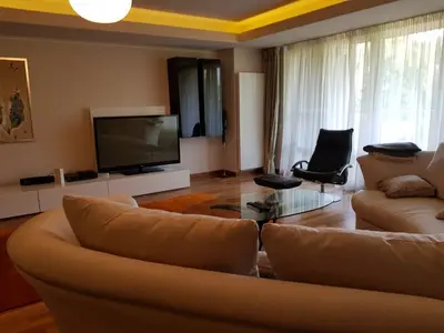 BRASADAS închiriaza ap 4 cam Parc Herastrau.