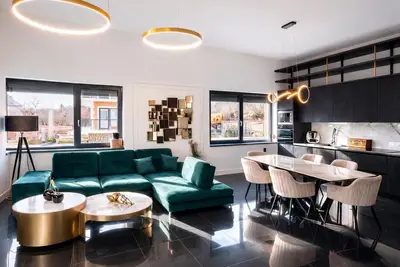 Duplex 4 camere, 170 mp, S+P+ET, rooftop 100 mp, 4 garaje