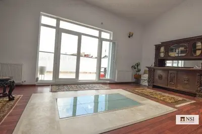 BRASADAS închiriază ap tip penthouse în vila eleganta Cismigiu.