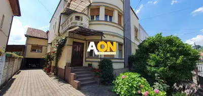 Casa situata ultracentral langa Poarta I a Cetatii Alba Carolina