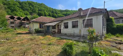 Proprietate formata din 3 imobile, strada Caraiman, nr. 21 Sighisoara