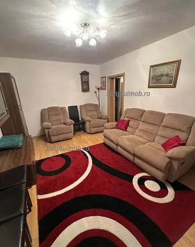 Decomandat 4 Camere Sector 3 Etaj Intermediar