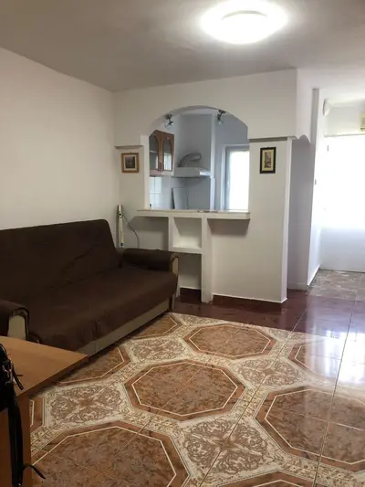 Garsoniera Calea Bucuresti