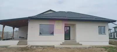 Săbăreni, casă nouă parter 147 mp, curte 400 mp