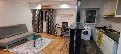 BRASADAS închiriază Studio 9/10 Piata Alba Iulia.