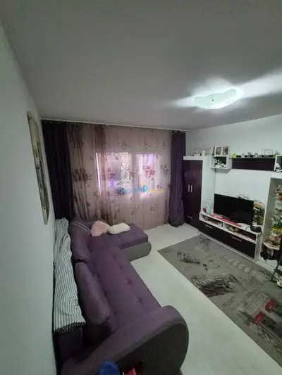 Apartament 2 camere semidecomandate