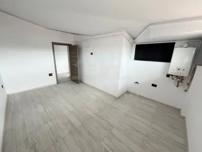 Apartament-Bloc Nou-Gradina Botanica-Etaj 3-Centrala-La Cheie-Liber